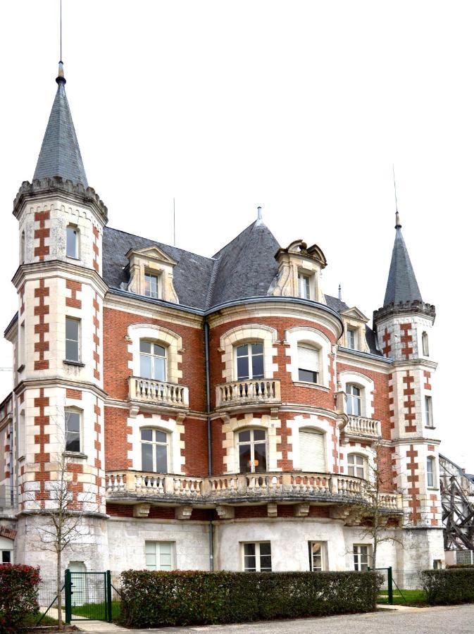 Appartement "Poulain" En Centre-Ville Linge Inclus Blois Bagian luar foto