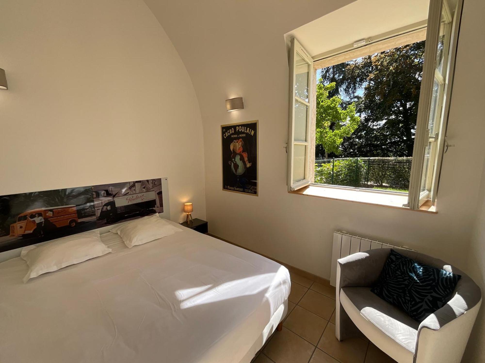 Appartement "Poulain" En Centre-Ville Linge Inclus Blois Bagian luar foto