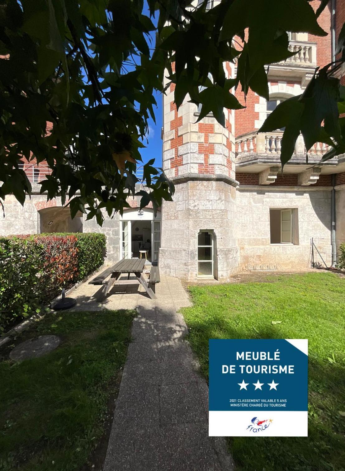 Appartement "Poulain" En Centre-Ville Linge Inclus Blois Bagian luar foto